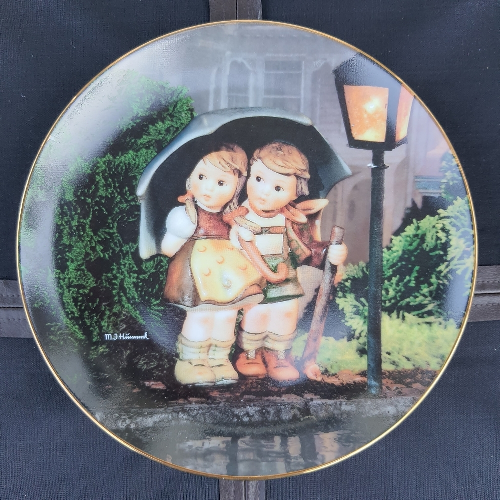 M J Hummel vintage plate